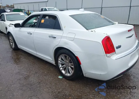 2015 Chrysler 300C из США, поврежденный, VIN 2C3CCAET6FH786683